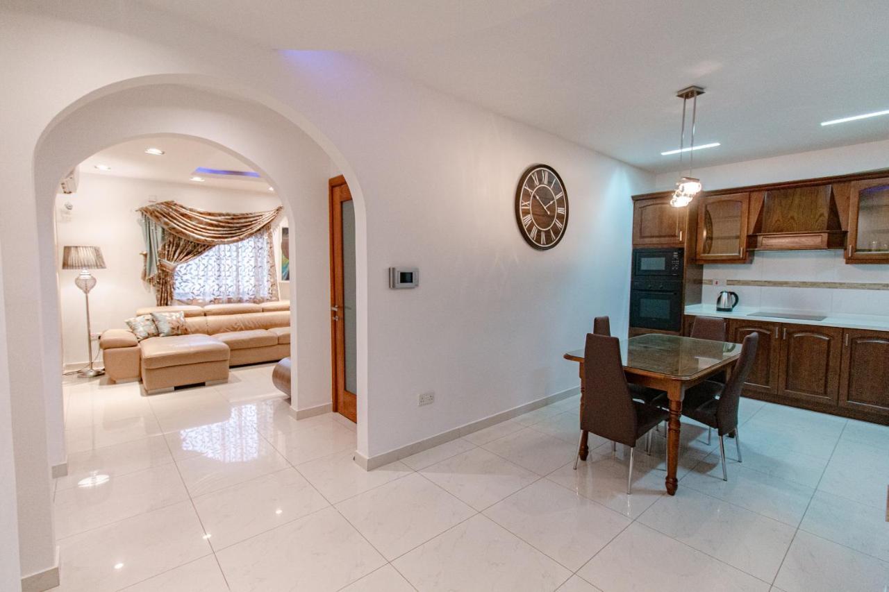 Stylish Corner Maisonette - Sunflower Birkirkara Exterior foto